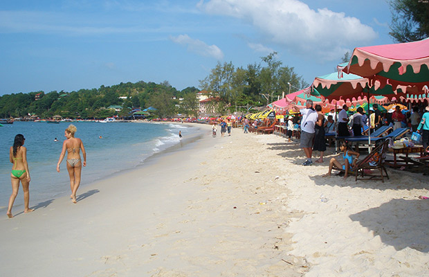 Ochheuteal Beach in Sihanoukville